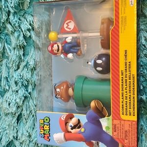 nip Nintendo super Mario acorn plains diorama set